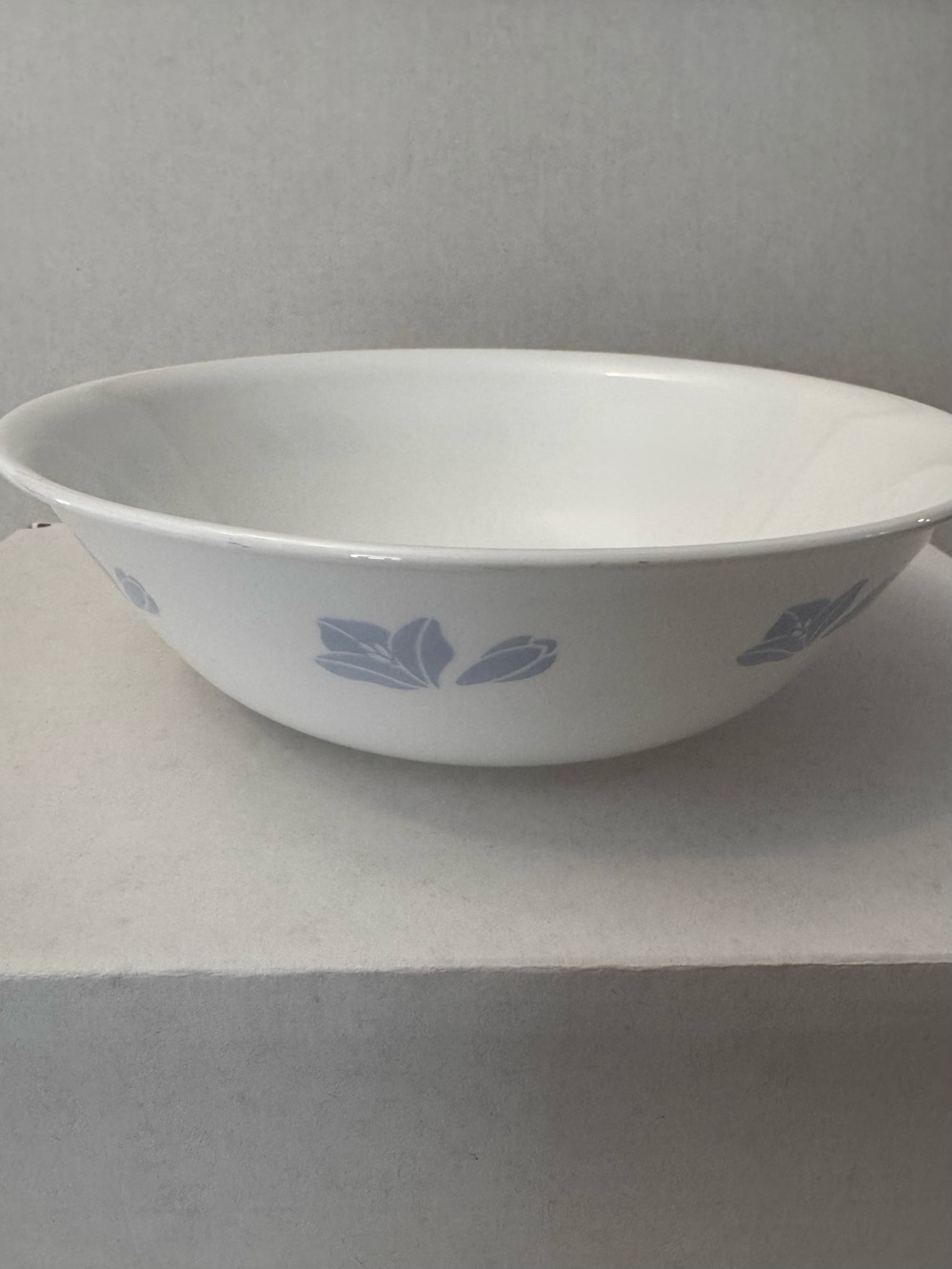 Vintage Corelle Friendship 8 1/2” Serving Bowls 1 Quart Blue Flowers Set of 2